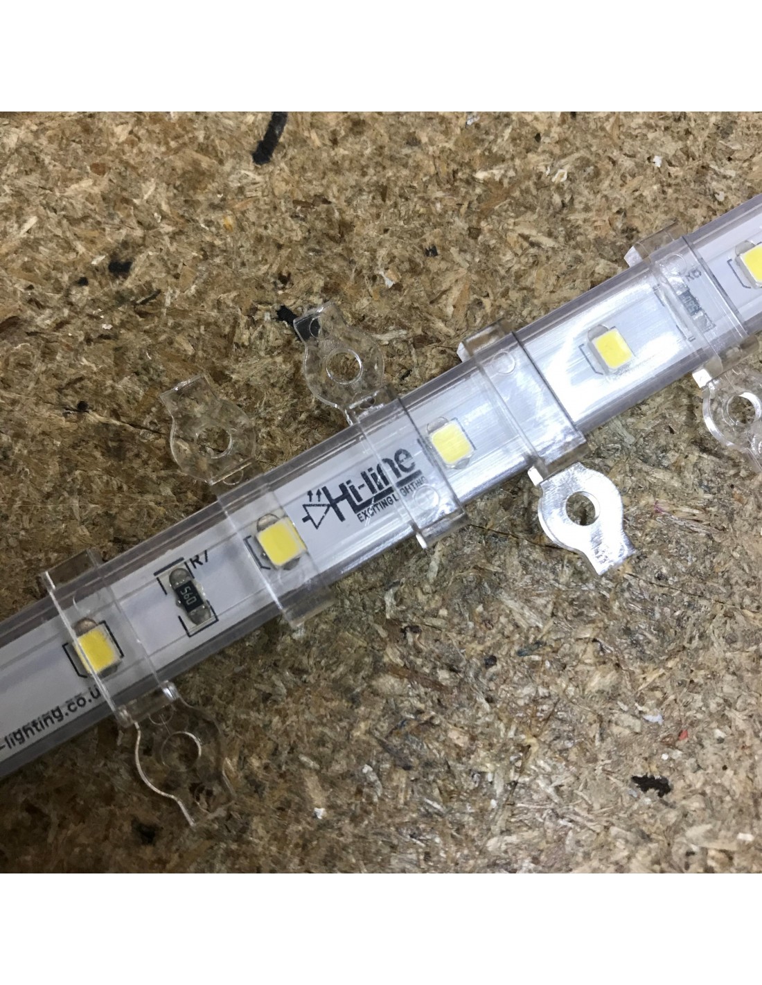 20x LED Montageclip für 10mm breite LED Streifen Befestigung Brücke Schelle  Halterung
